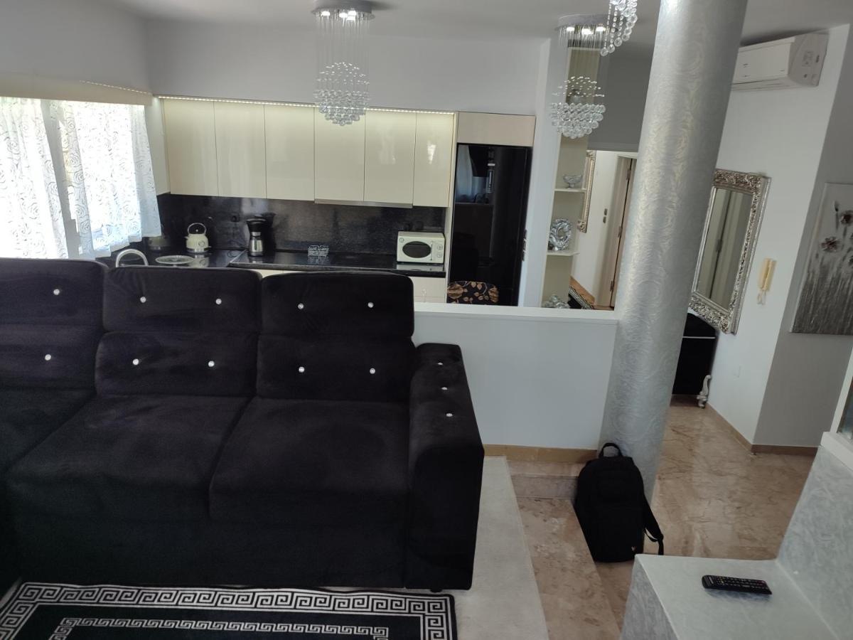 Ixian House Apartment Buitenkant foto
