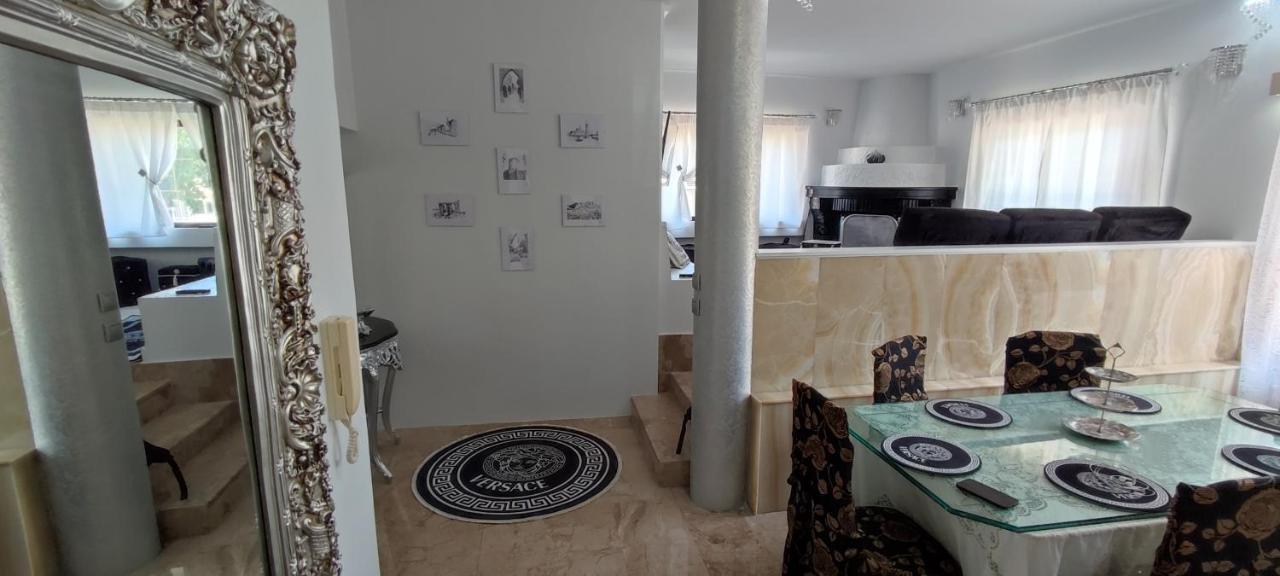 Ixian House Apartment Buitenkant foto