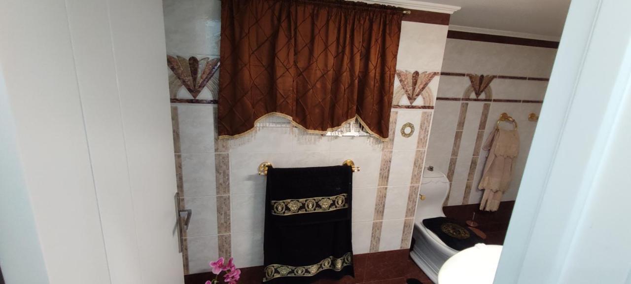 Ixian House Apartment Buitenkant foto